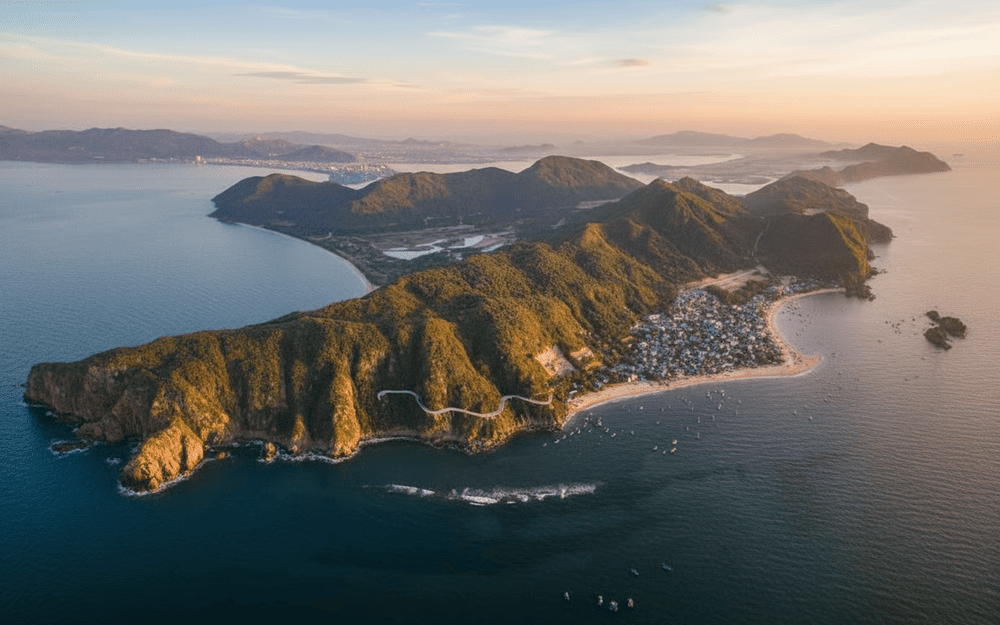 Ng&acirc;y ngất trước vẻ đẹp thơ mộng của b&aacute;n đảo Phương Mai (Nguồn: Internet).